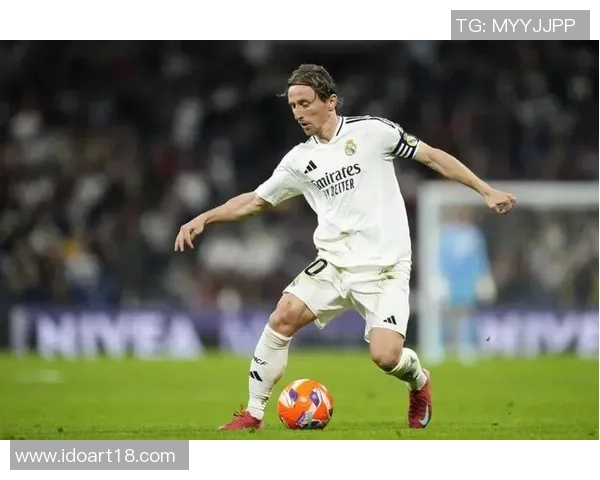 莫德里奇：从克罗地亚天才到世界足球巨星的辉煌历程与传奇故事